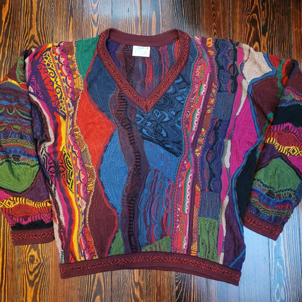 Authentic Coogi V-Neck Sweater size XL